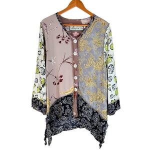 Nothing Matches Multicolor Floral Patchwork Blouse Tunic Size 1 or Small